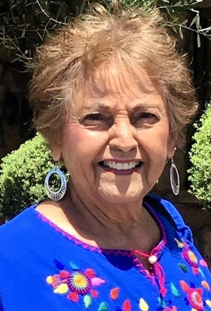 Edna Singh Bustamantes Profile Photo