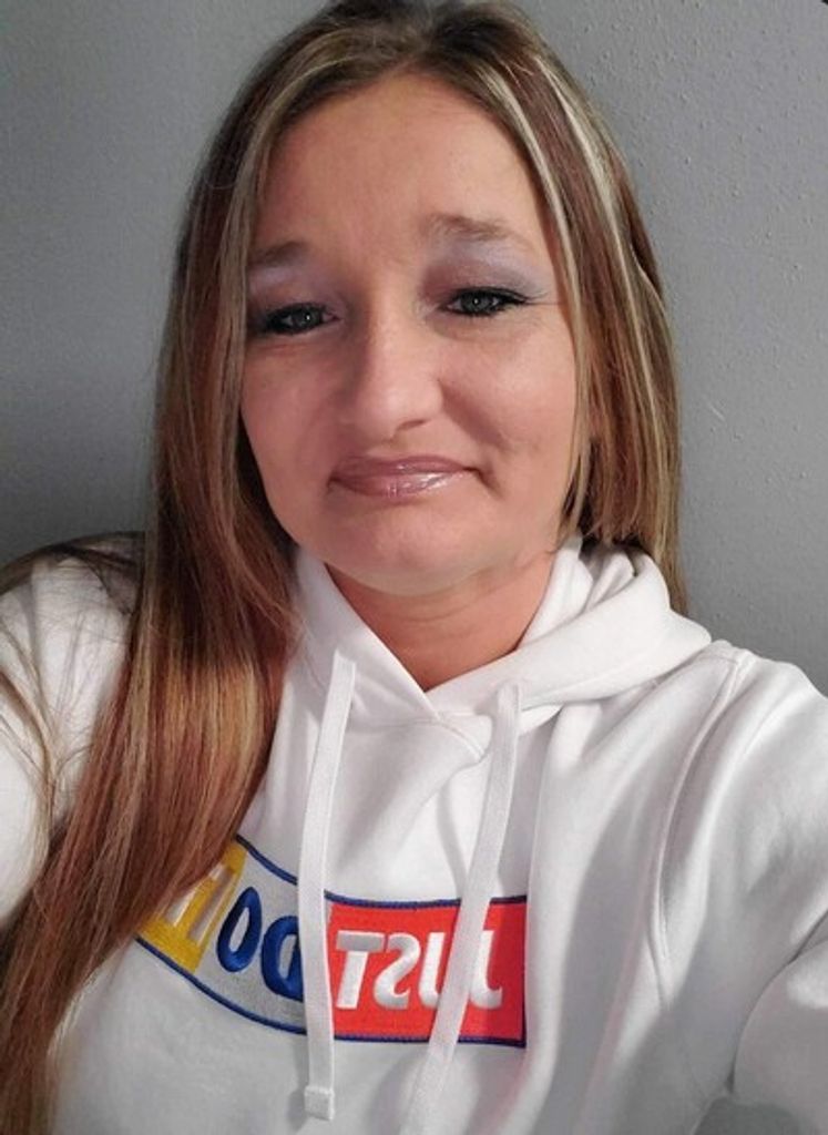 Tina Marie Sargent-Mercado Profile Photo