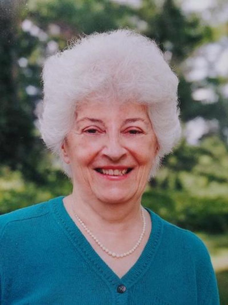 Teresa R. Bis