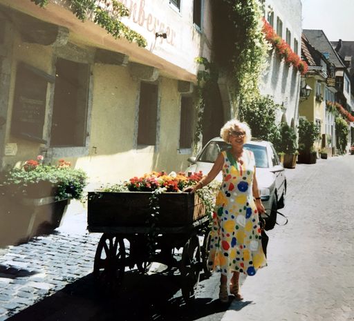 Erna Hoff photo gallery thumbnail 162 of 165
