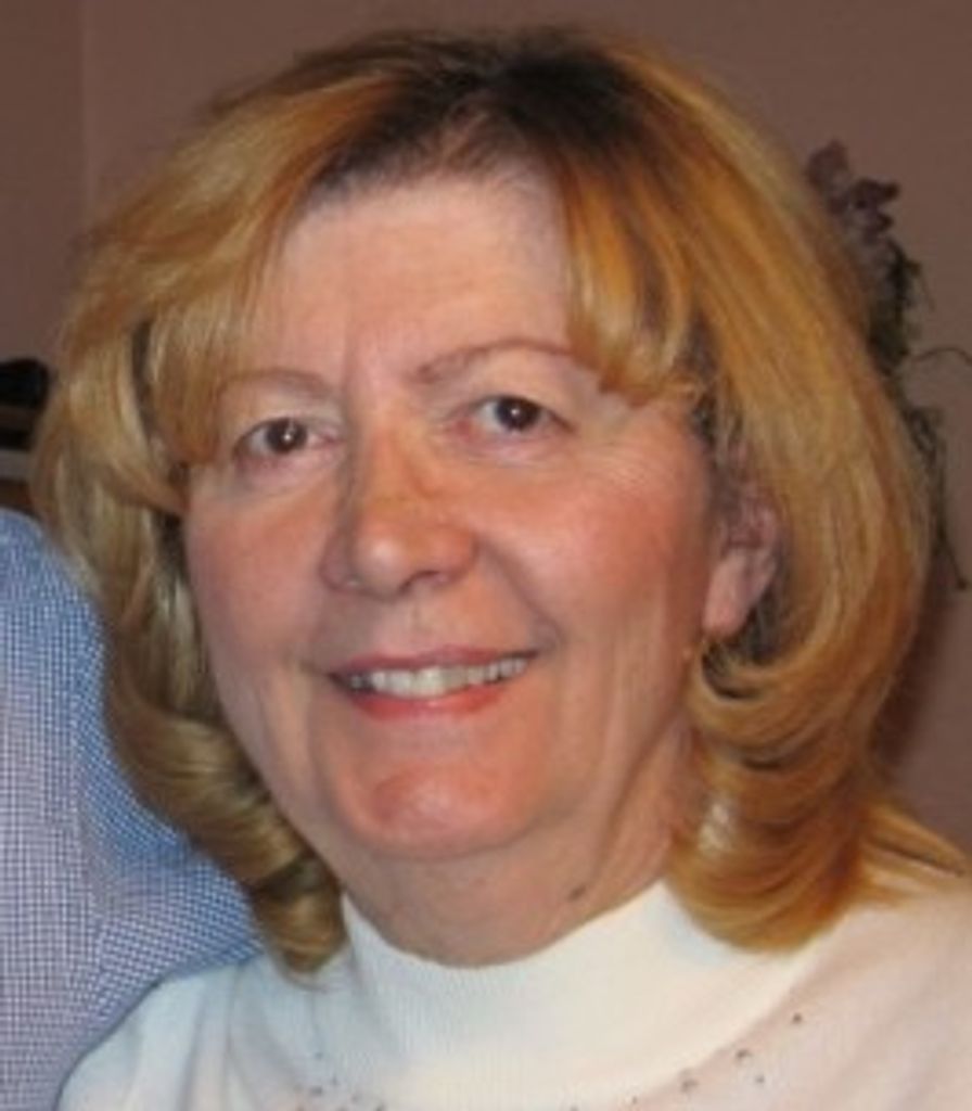 Phyllis Carbone