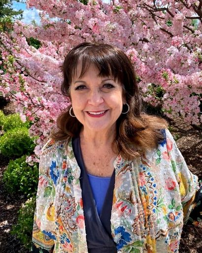 Christina Effie Diane Kuemin Profile Photo