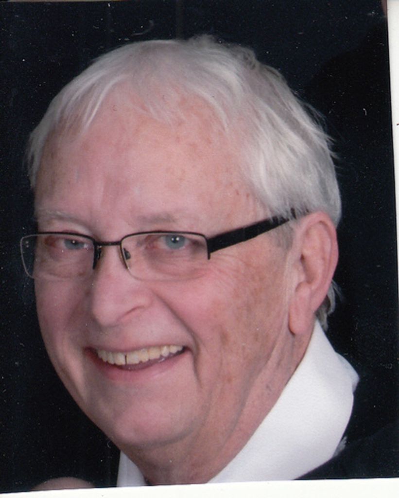 Bruce Ellyson Hyde, Md