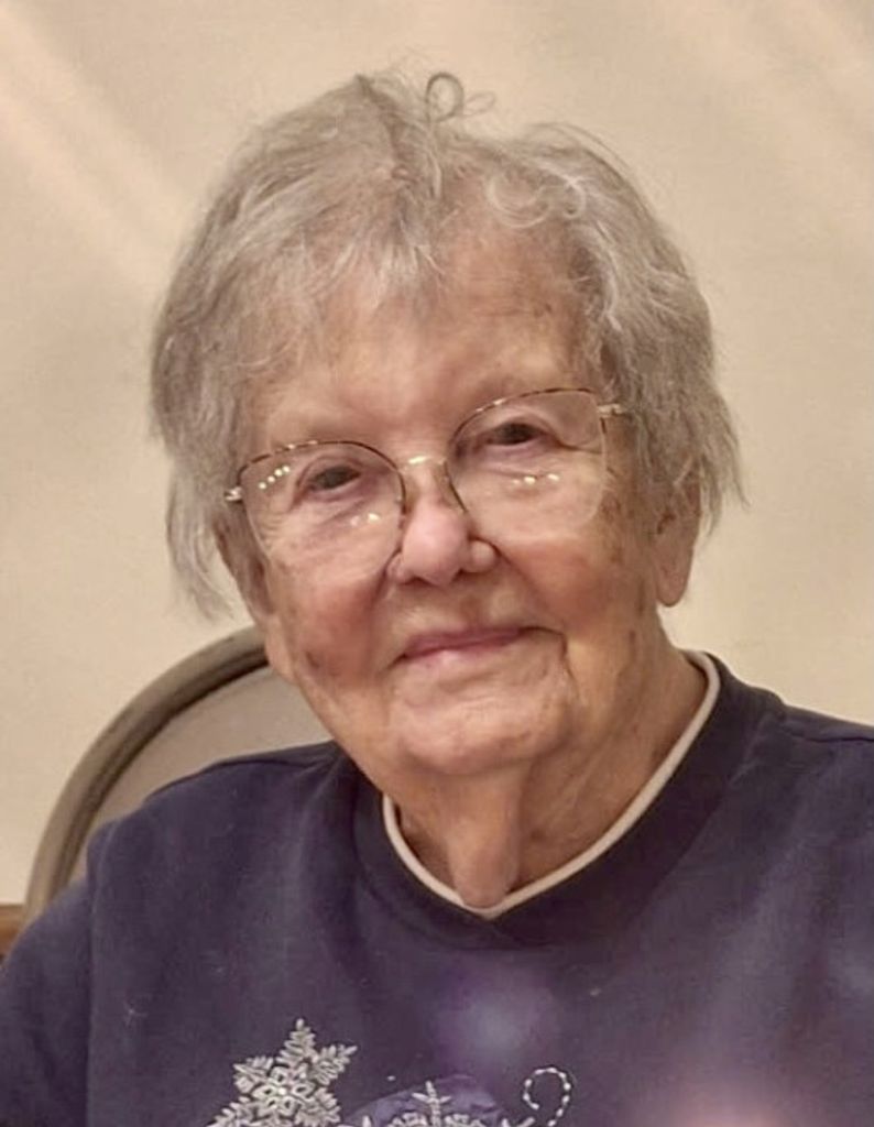 Eleanor Maybelle (Moe)  Collins