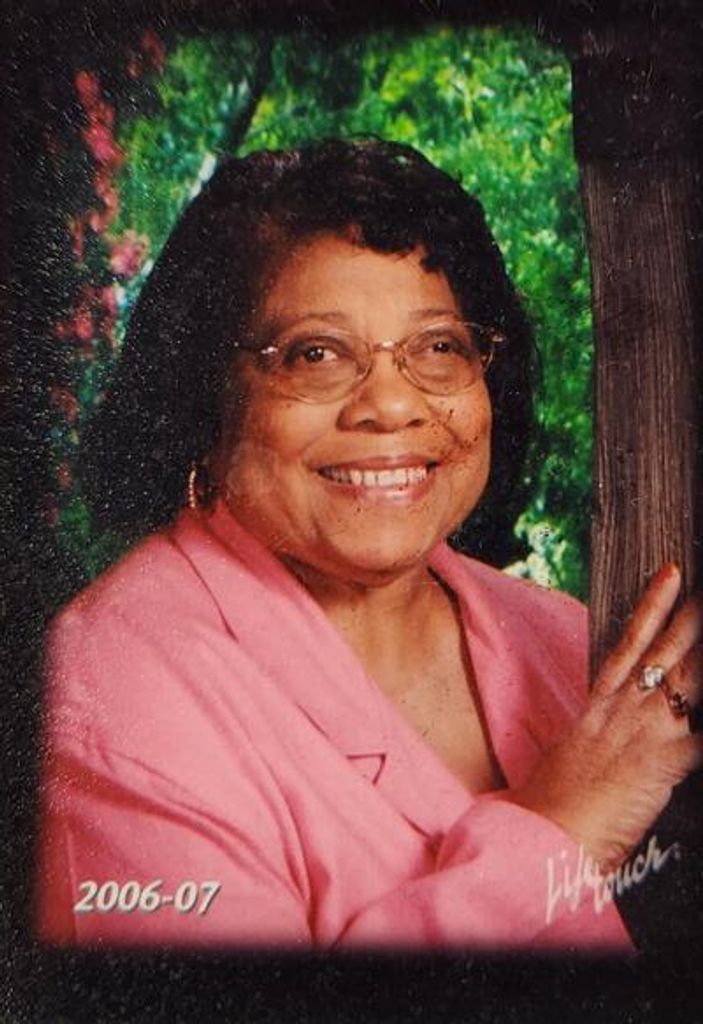 Cloteal L. Hall Profile Photo