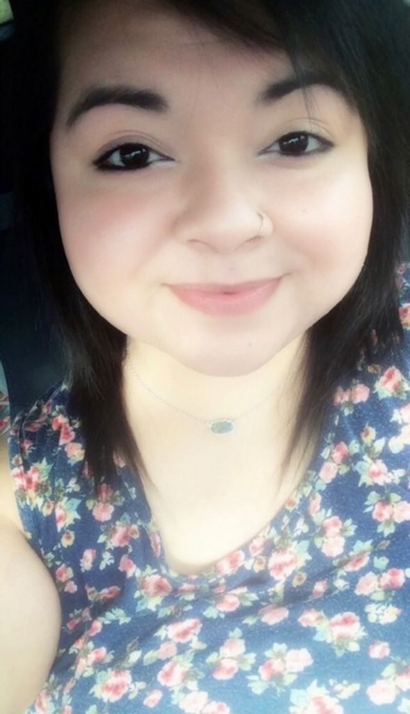 Daniela Flores Profile Photo