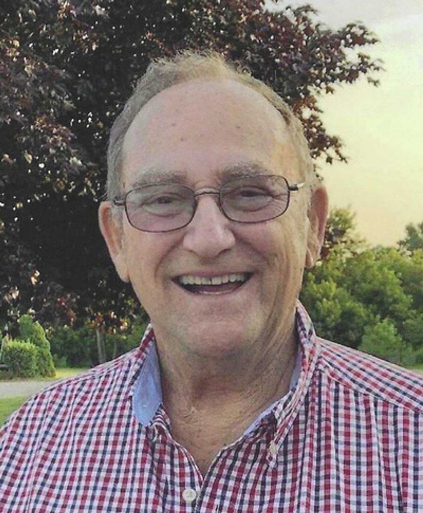 Richard D Clark Profile Photo