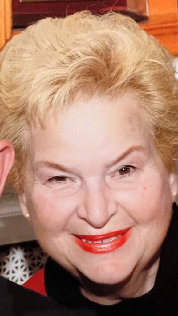 Aleida Robatto Profile Photo