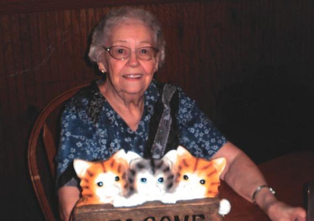 Lorene Bell (Pierce) Mathews Profile Photo