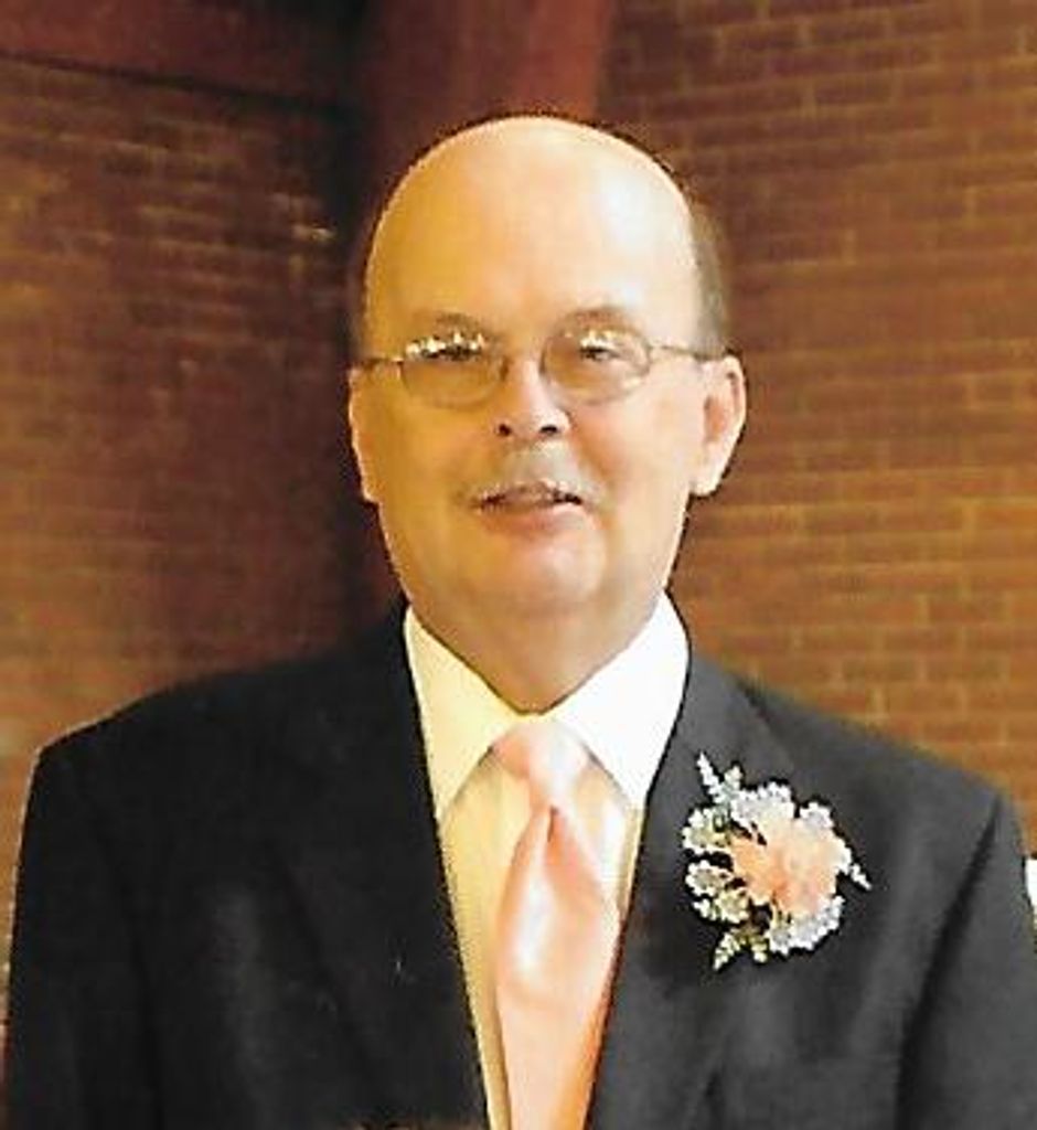 Thomas Bell Profile Photo