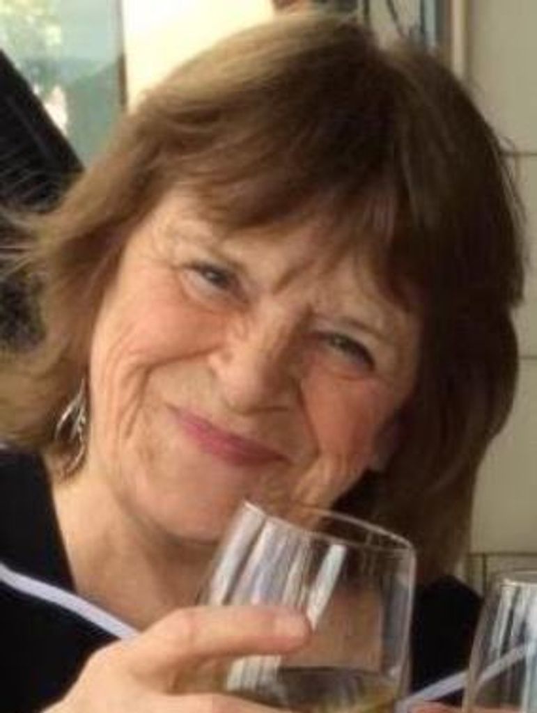 Sally Ann Leonard Profile Photo