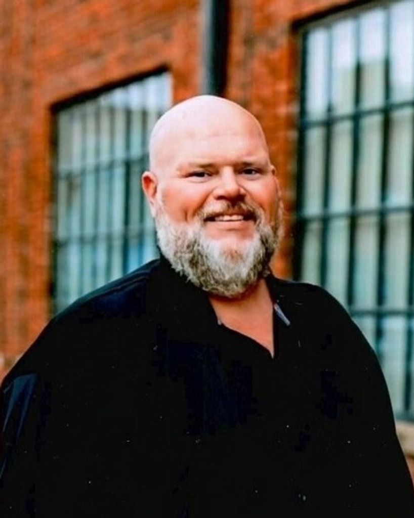 Eric Kyle Capper Profile Photo