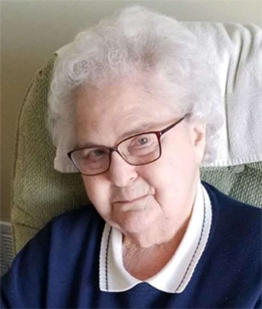 Elizabeth A Brathall