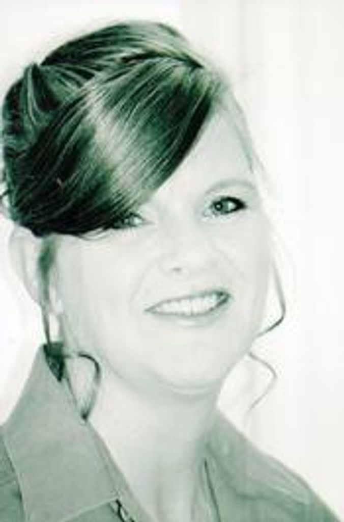 Robin Elizabeth Morris Hutchison