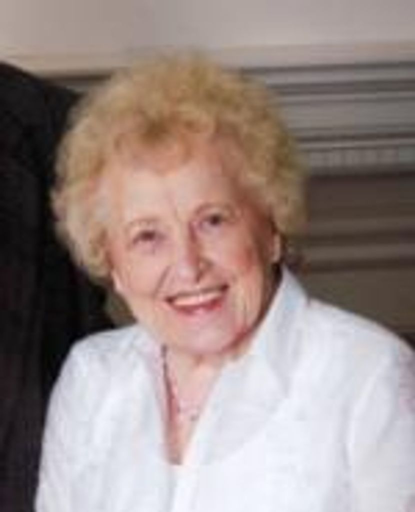 Julie Joan (Pavlik) Park Profile Photo