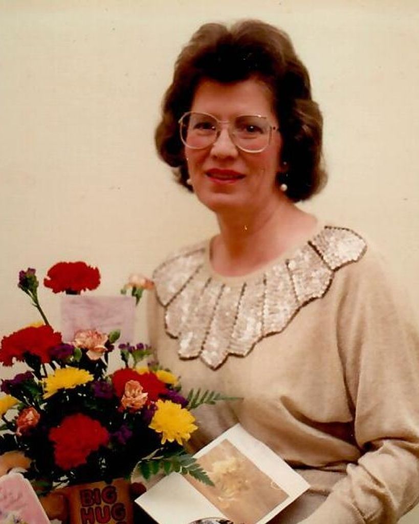 Loretta Faye Vangampler Profile Photo