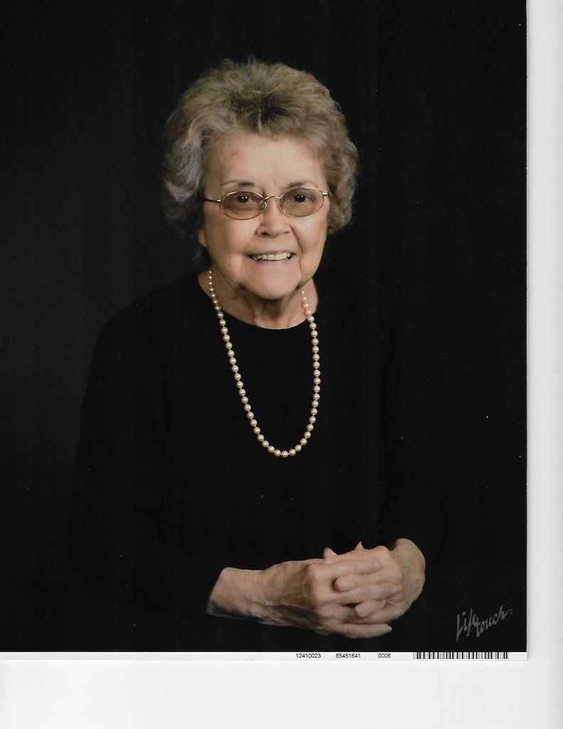 Viola M. Kelly Profile Photo