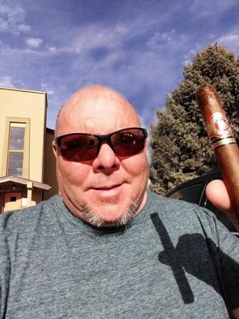 Robert "Rob" Derochie