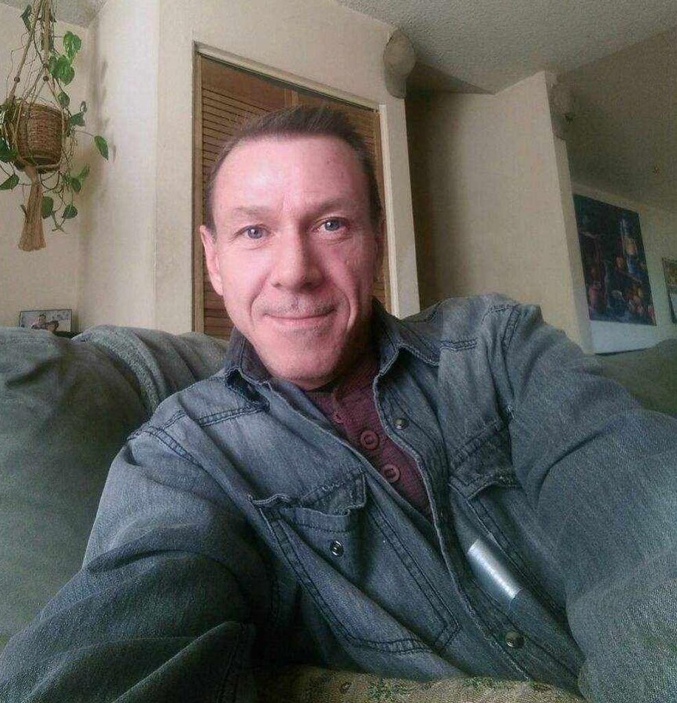 Howard  A. Darnell