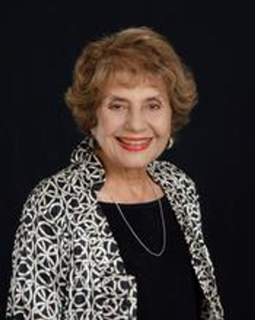 Georgia Hellis Stavrakes