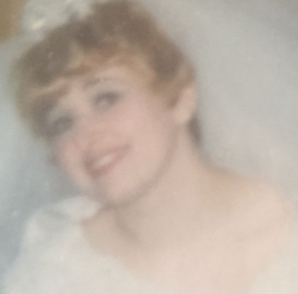 Adrienne Elaine Berndlmaier