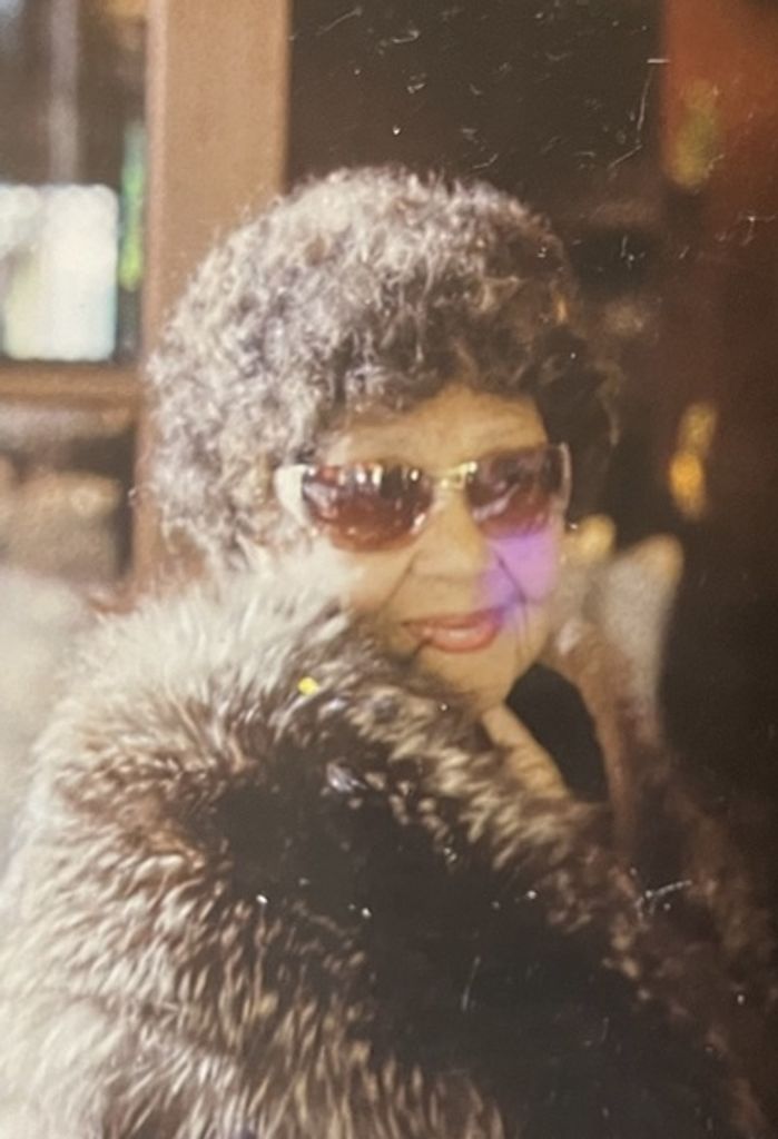 Clara Miller Profile Photo