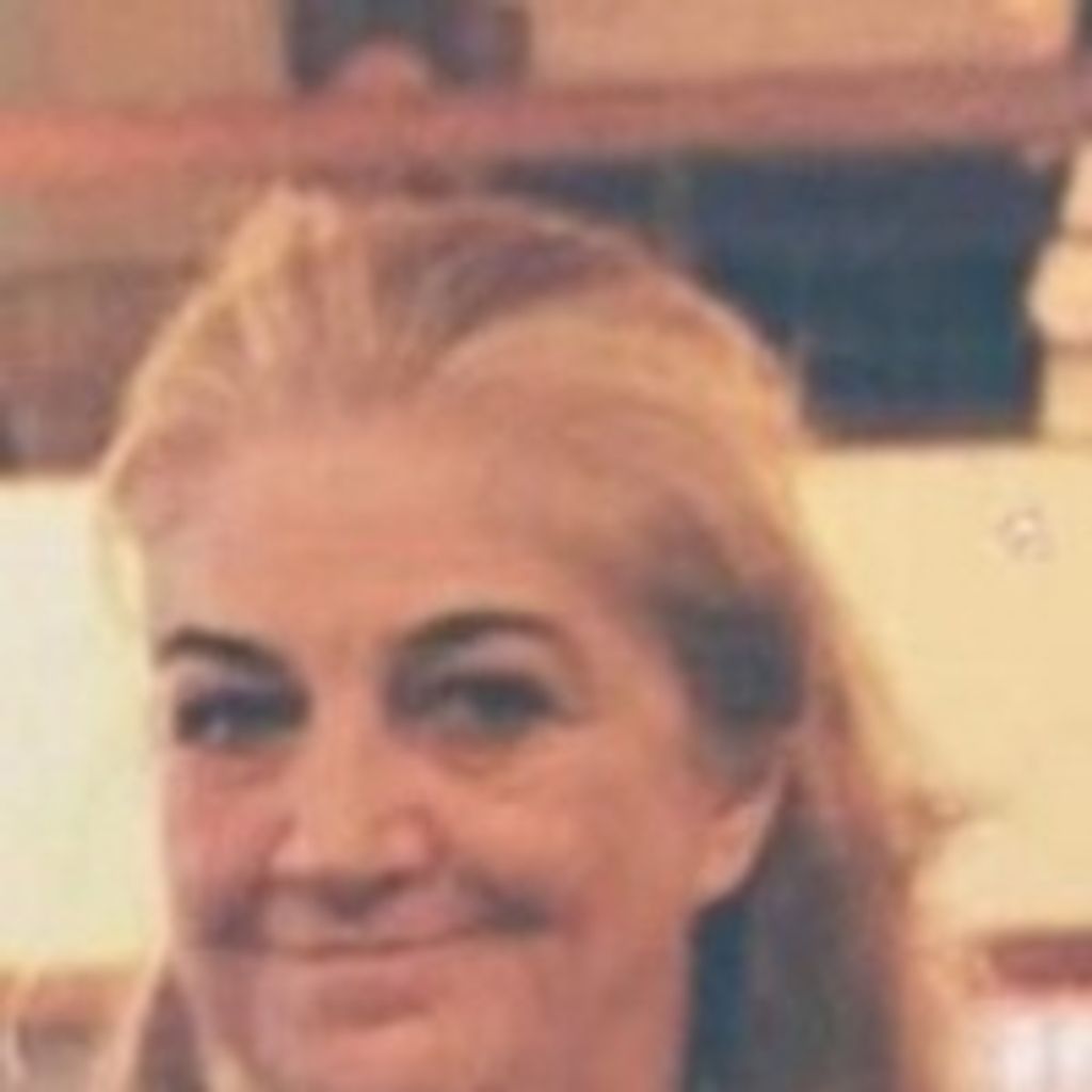 Donna "Sue" Wood