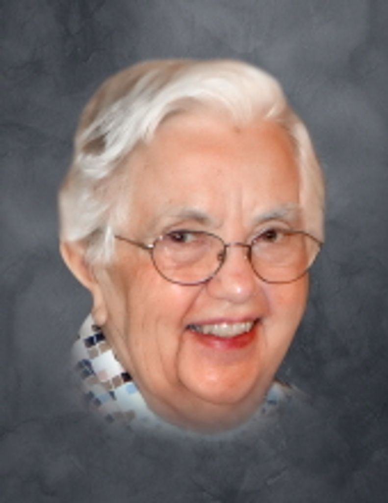Emma  Paula  Maciula