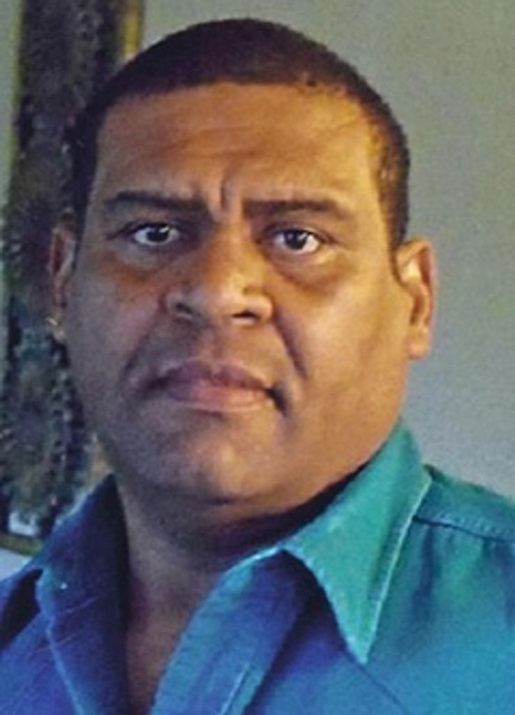 Ezell (Jr.)  Singleton