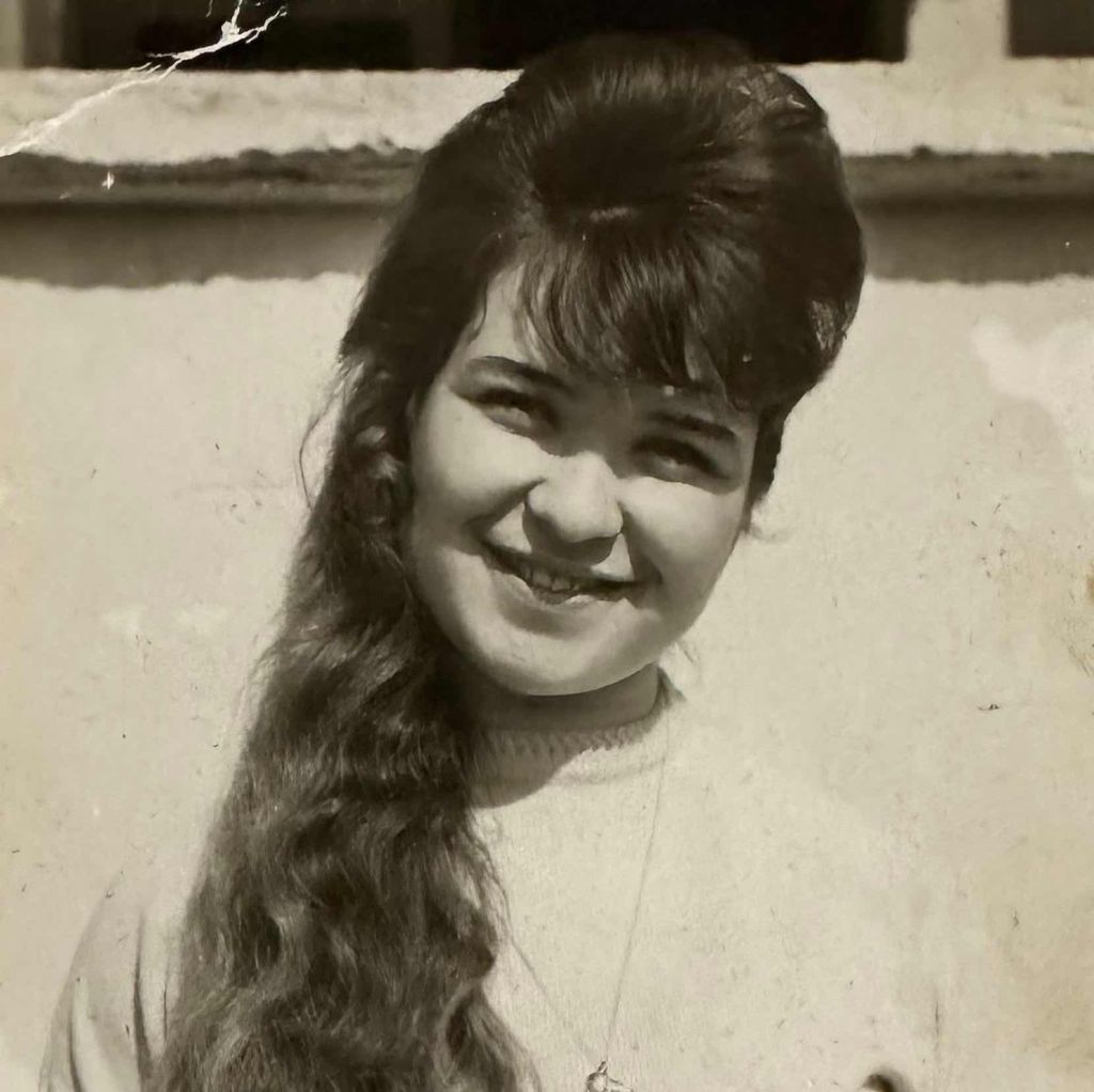 Eleni Vantsouris Profile Photo