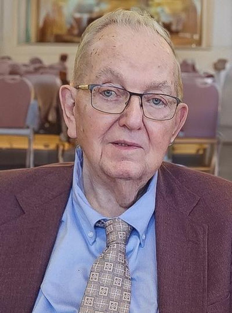 Ralph E. Lee