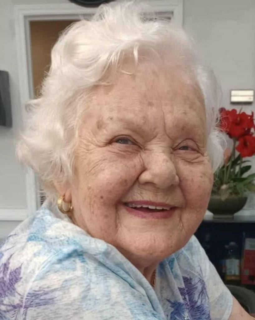 Elfriede Holly Bailey