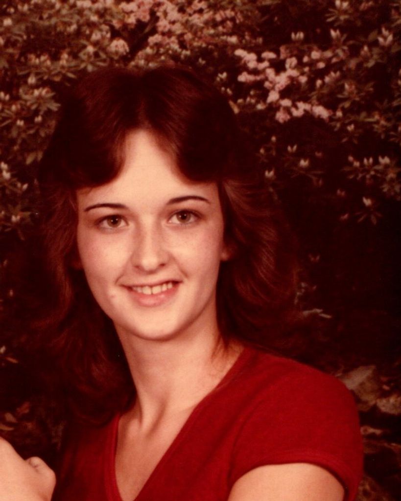 Mary Lou Kight Profile Photo