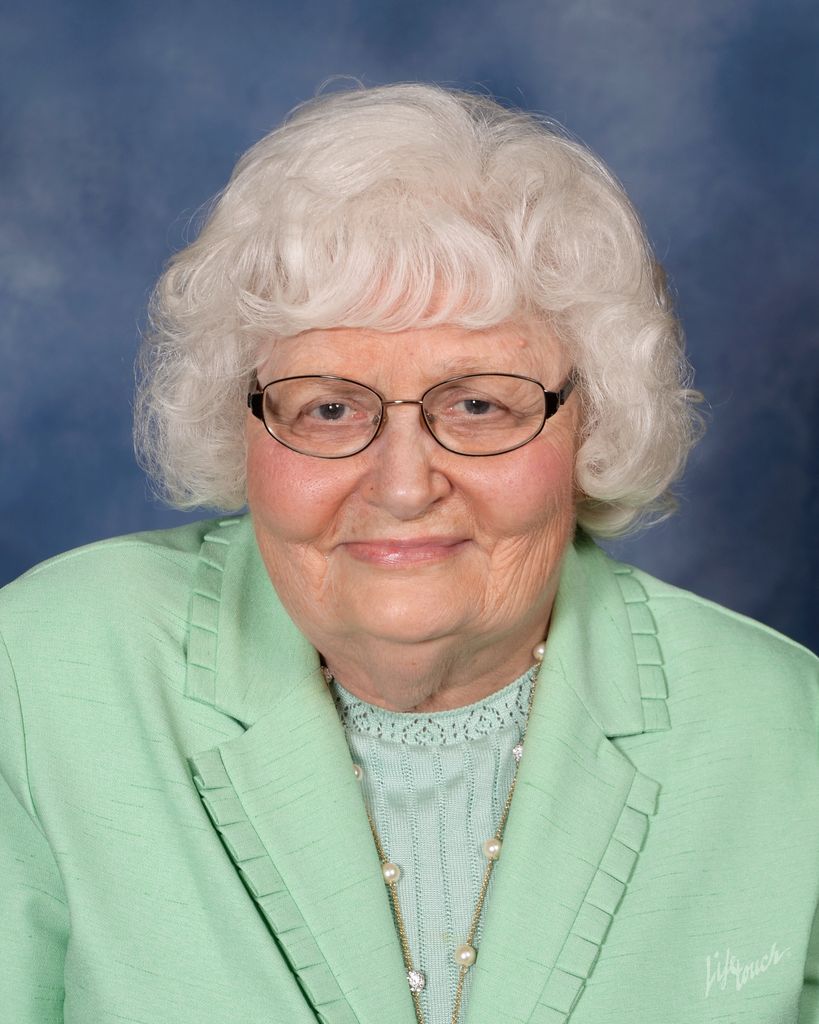 Mary Lou Alvera Kannawurf Profile Photo