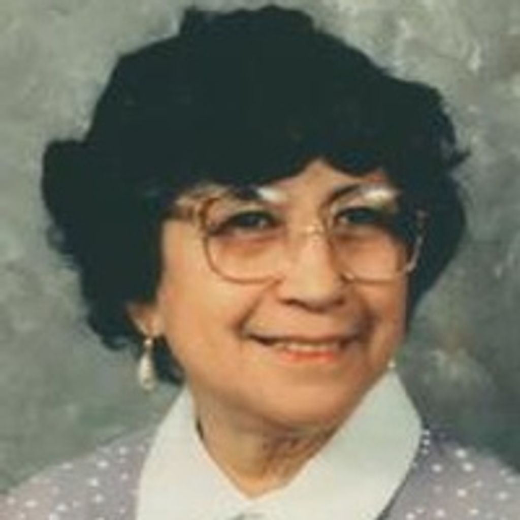 Carmen R McCarthy