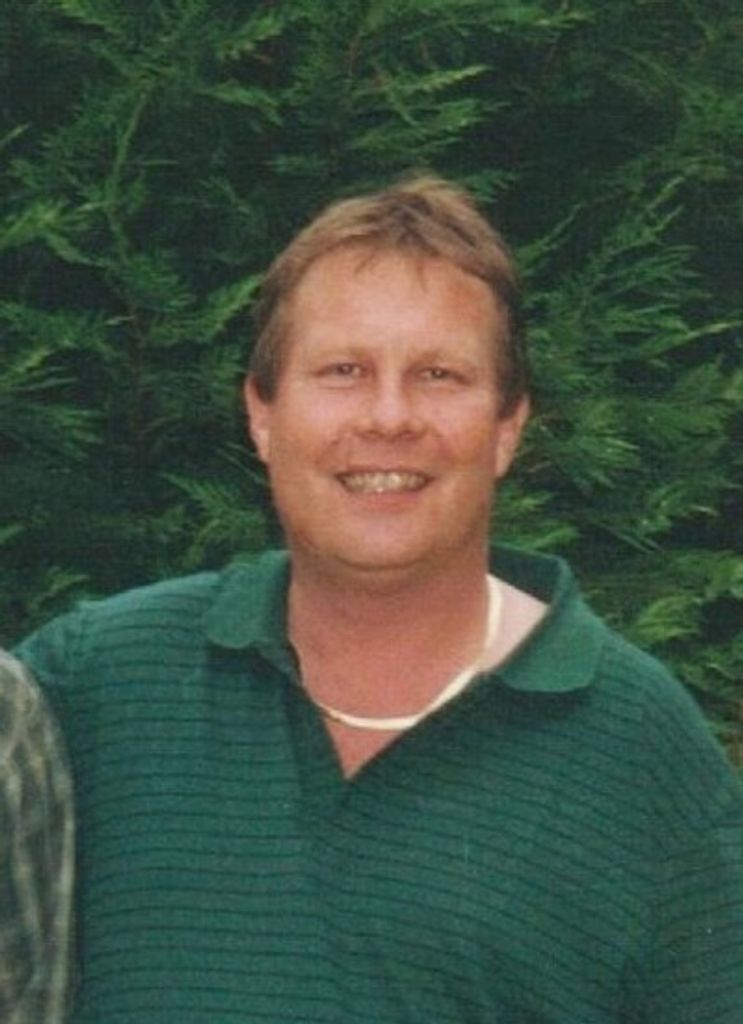 Vincent Hughes Profile Photo