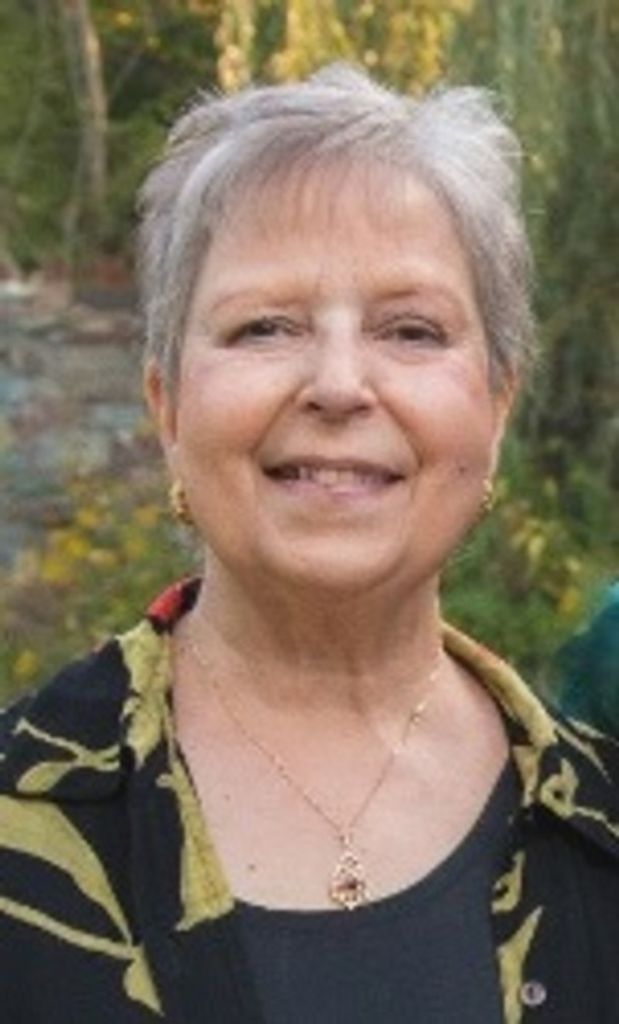 Marie Novosedlik Dursin Profile Photo