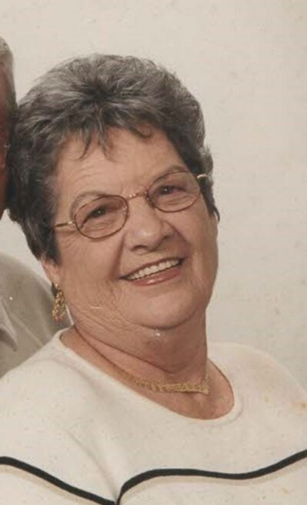 Claire Launey Rolen Profile Photo