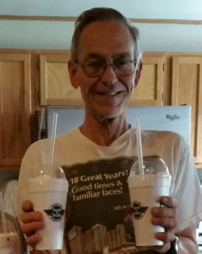 Robert Howard Holcomb Profile Photo