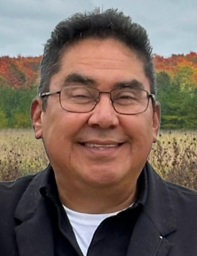 Mitchel Metoxen Profile Photo