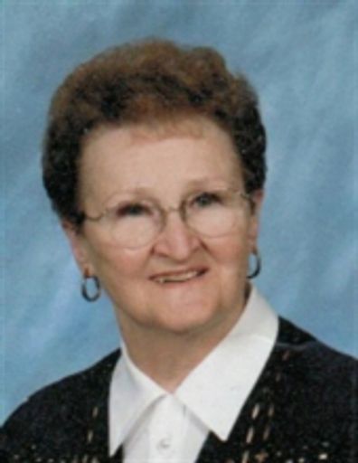 Mary "Betty" E. Holmes photo gallery thumbnail 1 of 2