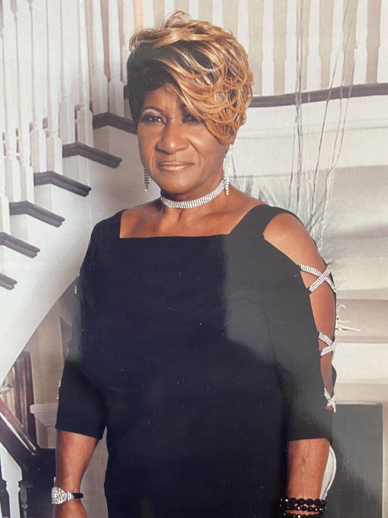 Lenora Atkinson Robinson