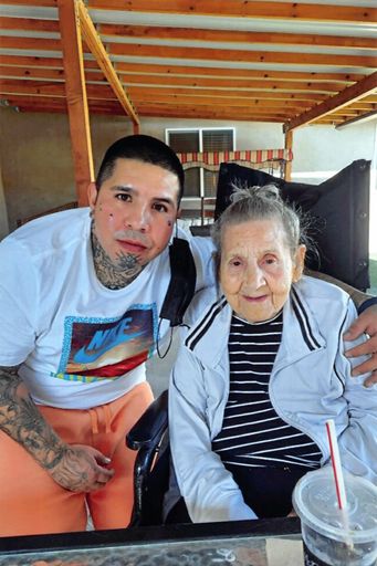Rose Marie Velarde photo gallery thumbnail 42 of 99