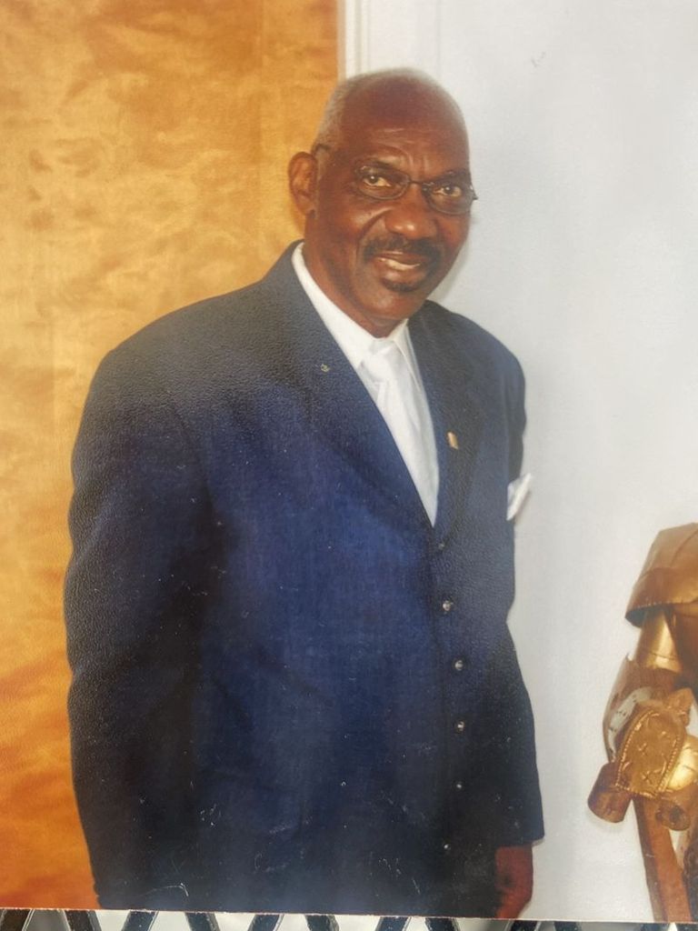 Howard Spruill