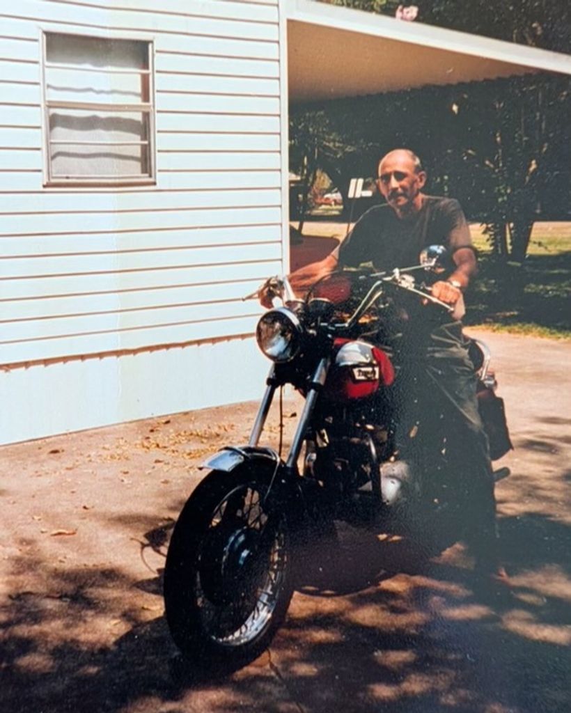 Mark Daniel Welock Profile Photo