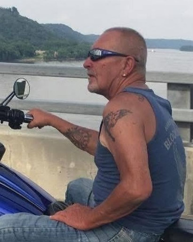 Tim L. Robinson Profile Photo