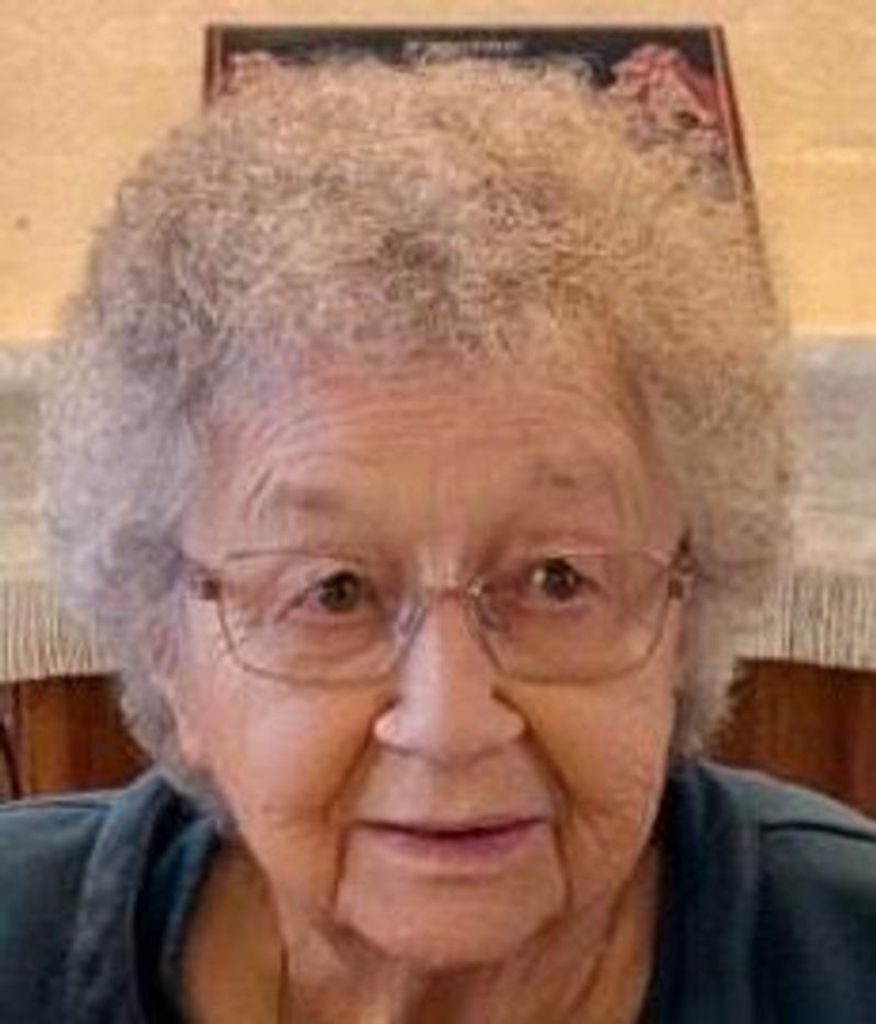 Tessie Nevitt Profile Photo