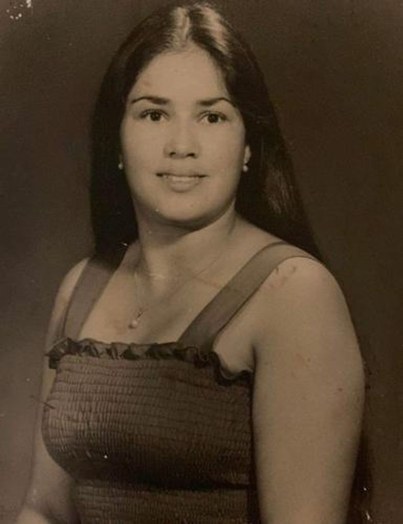 Esperanza Velo Profile Photo