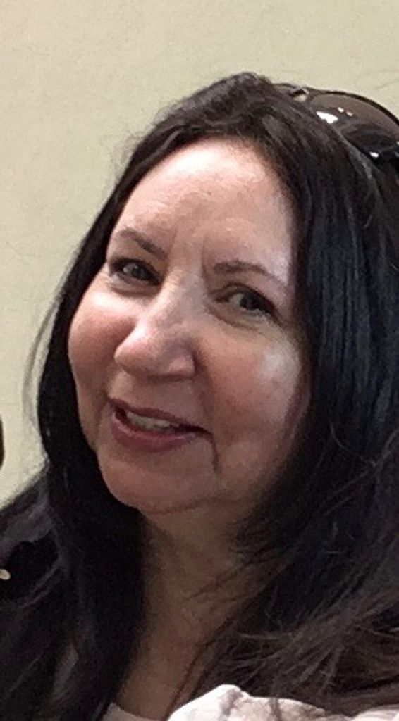 Carmen Degrace Profile Photo