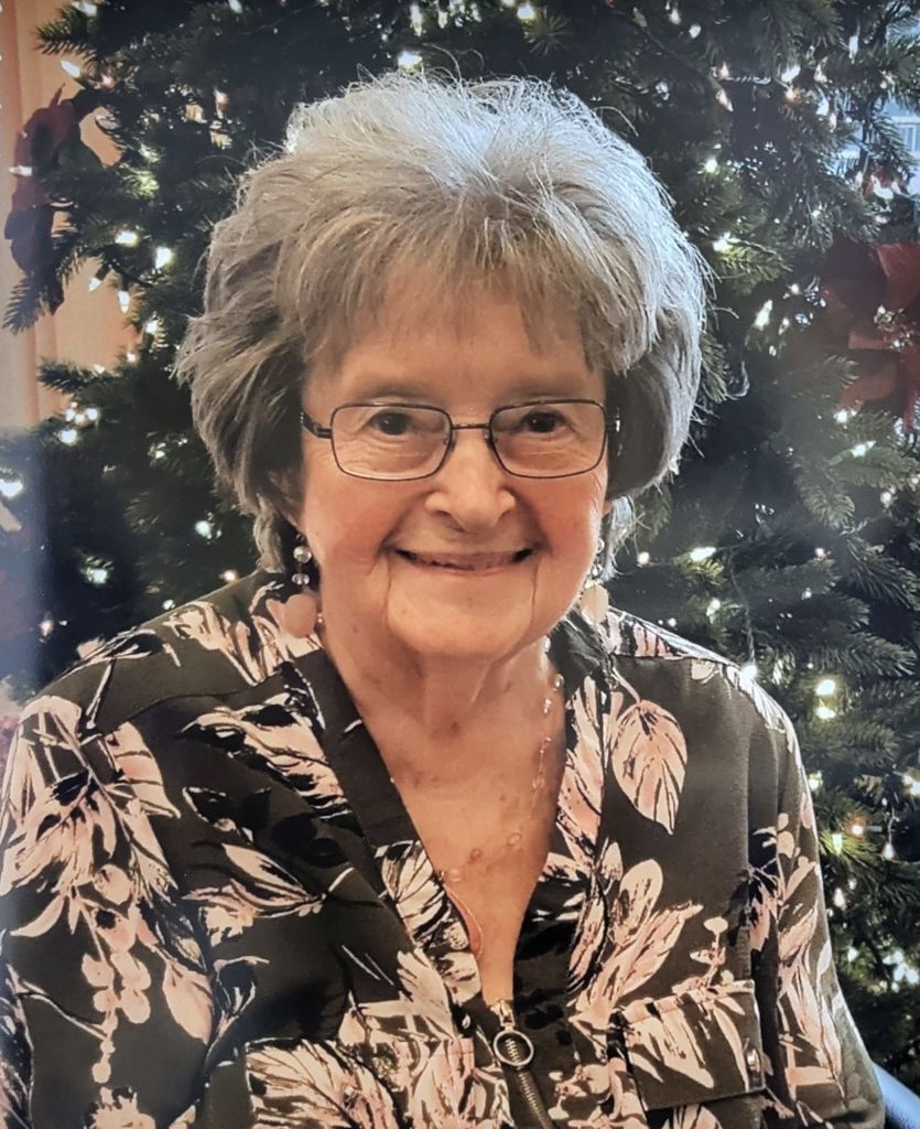 Emilia "Mitzie" Oleksy Profile Photo